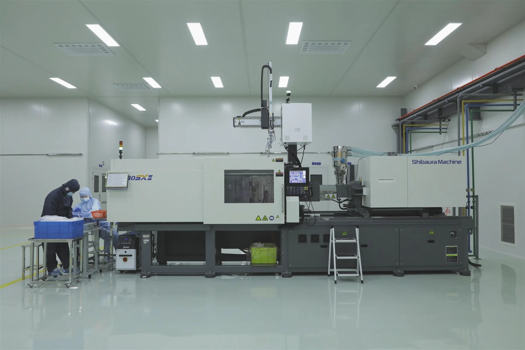 Injection molding machine inside the production workshop